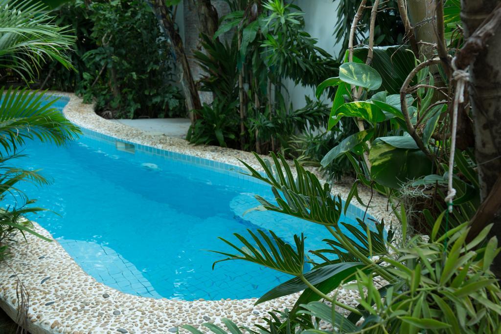 פנום פן Prasats Boutique Hotel מראה חיצוני תמונה